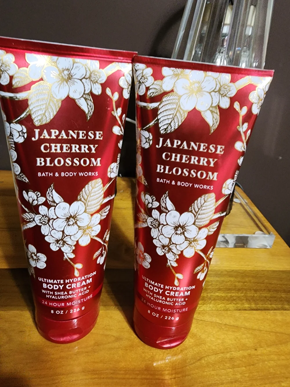 Bath & Body Works Japanese Cherry Blossom Body Cream - Red & White Floral